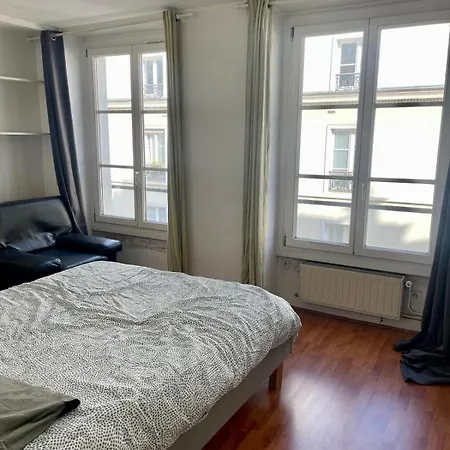 Calme Et Lumineux A Strasbourg St Denis Apartment